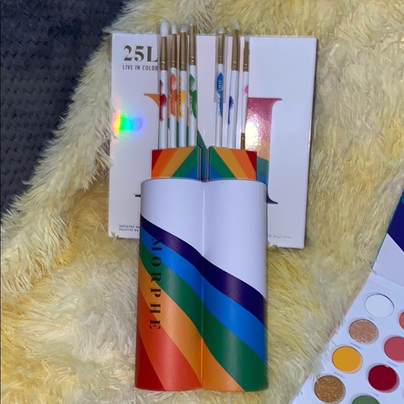 Morphe Pride Collection - Picture 3 of 4